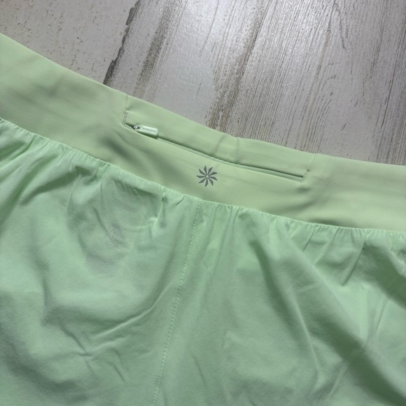 NWT Athleta Fast Route Run Athletic Shorts Size XL - Picture 5 of 6